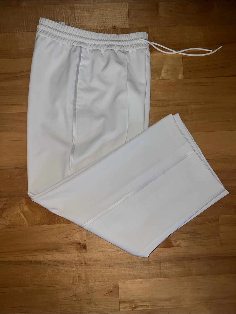 Athleta Cream Wide-Leg Active Pants with Drawstring Waist